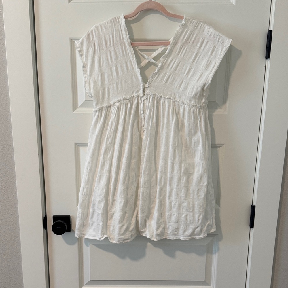 TALULAH White Textured V‑Neck Mini Dress with Crisscross Back